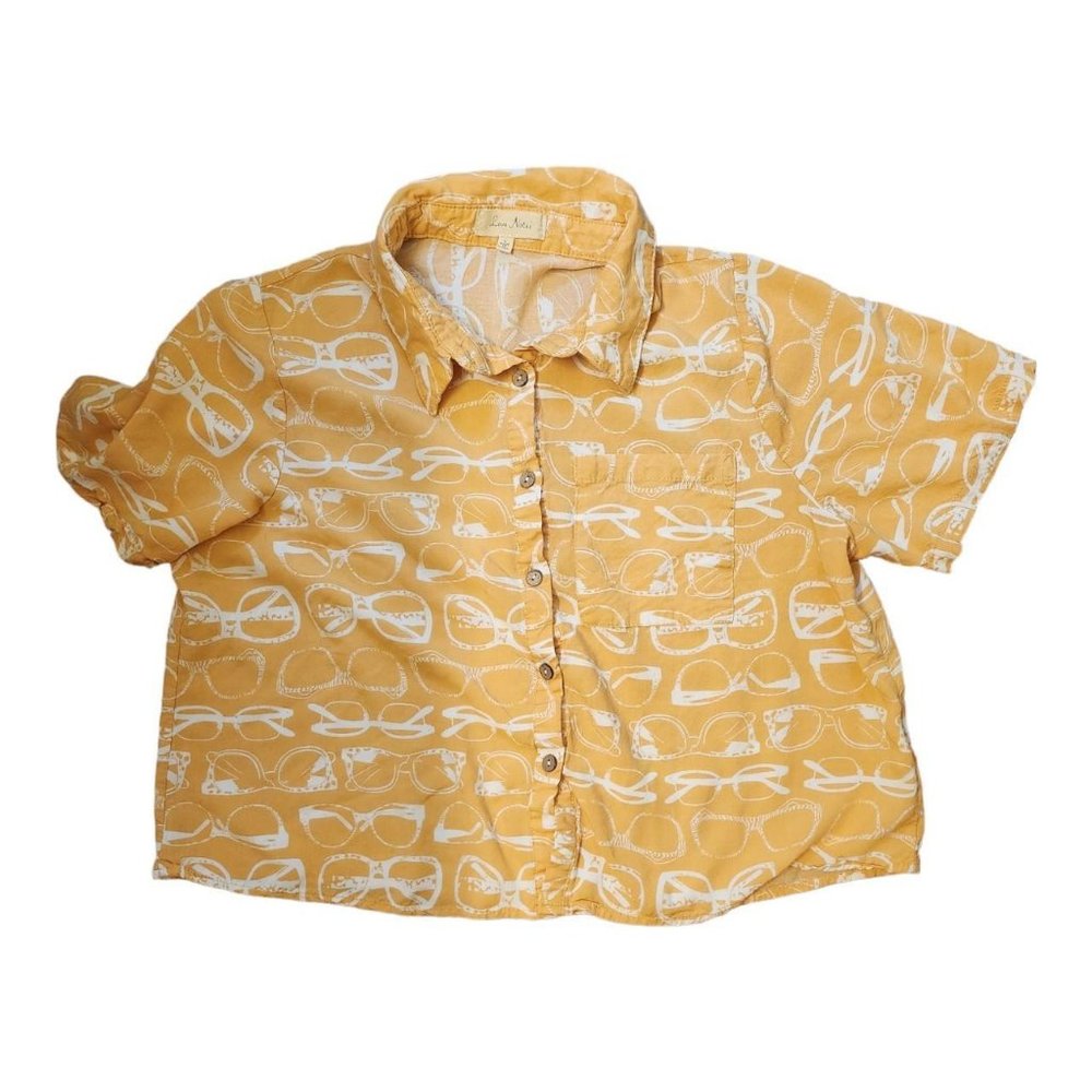 Cropped sunglasses buttondown by Love Notes size large!